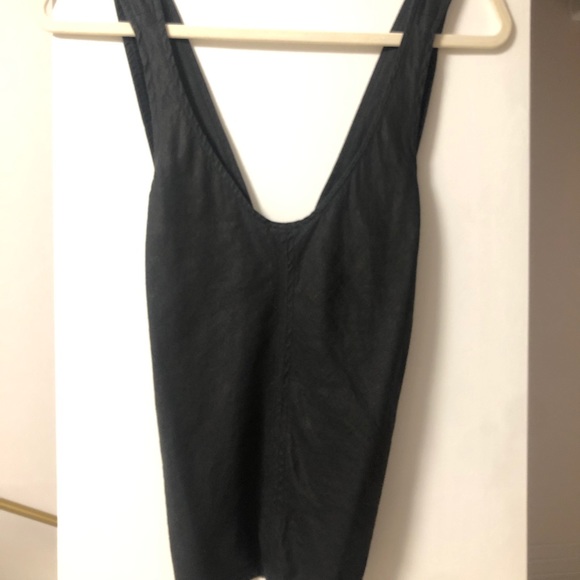 Aritzia backless tank - Picture 1 of 4